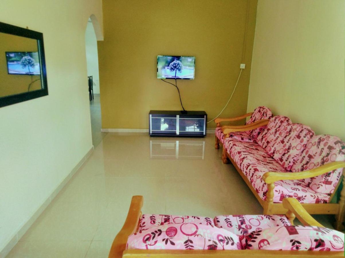 Homestay Pantai Remis Jeram  Екстер'єр фото