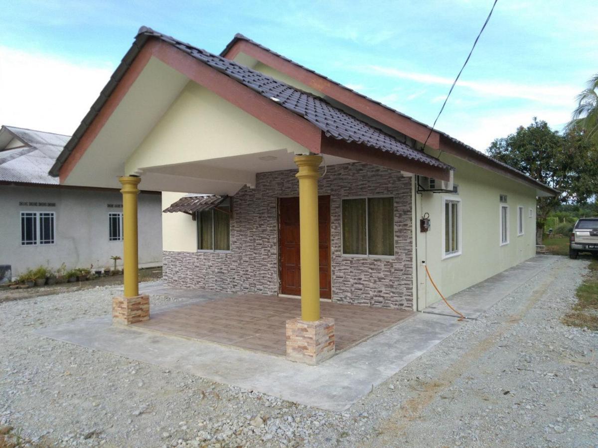 Homestay Pantai Remis Jeram  Екстер'єр фото